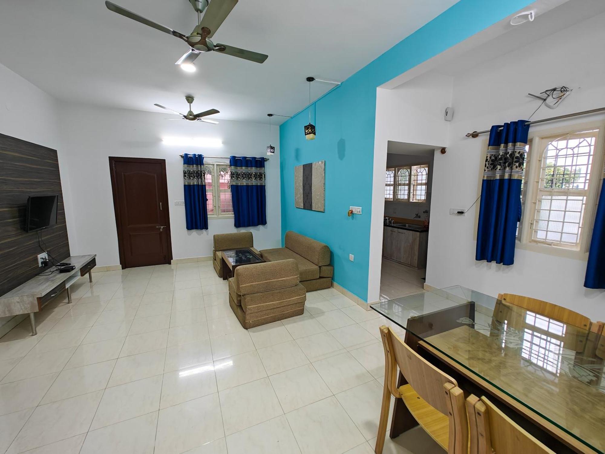 Sampada Homestay Bangalore Eksteriør bilde
