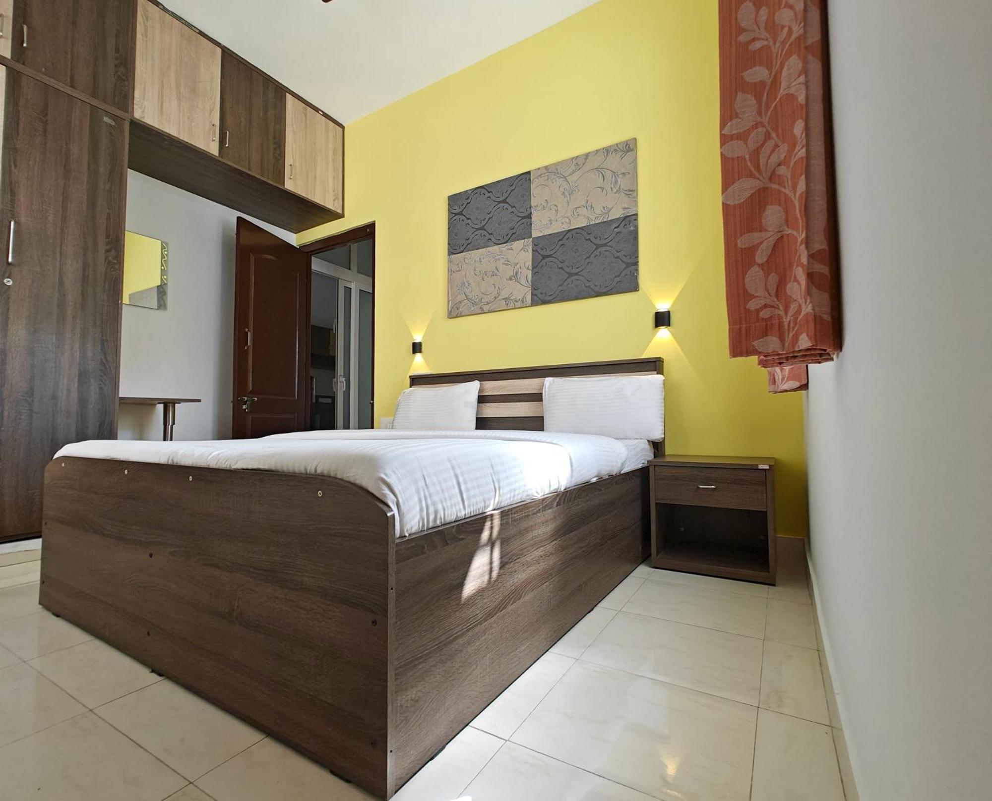 Sampada Homestay Bangalore Eksteriør bilde