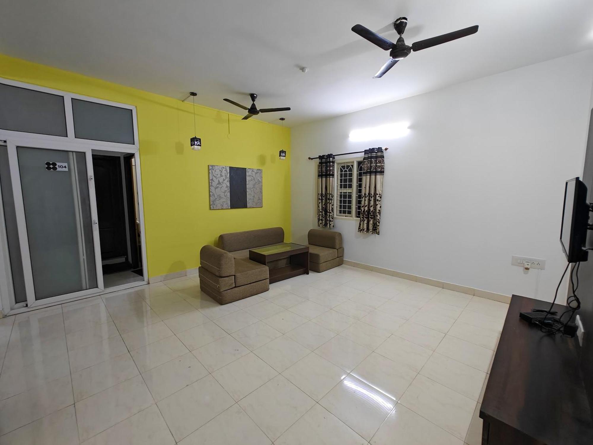 Sampada Homestay Bangalore Eksteriør bilde