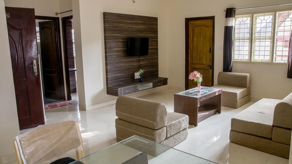 Sampada Homestay Bangalore Eksteriør bilde