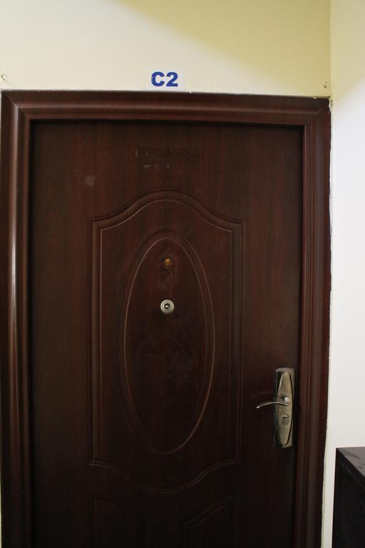 Sampada Homestay Bangalore Eksteriør bilde